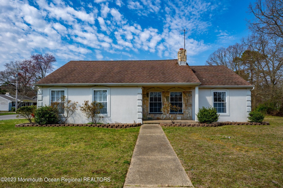 814 Anglesea Ave, Ocean Gate, NJ 08740 - photo 1