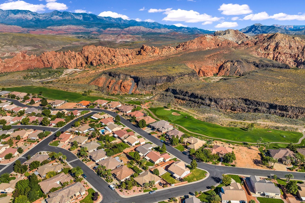 2379 West 1050 North Hurricane UT 84737