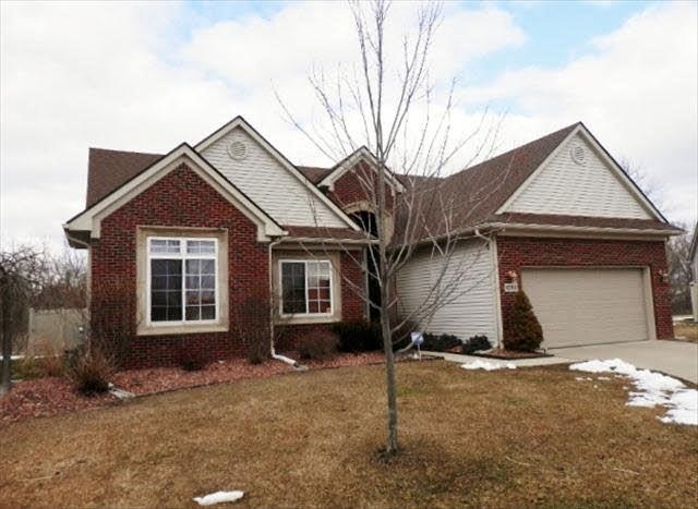 1290 Red Cedar