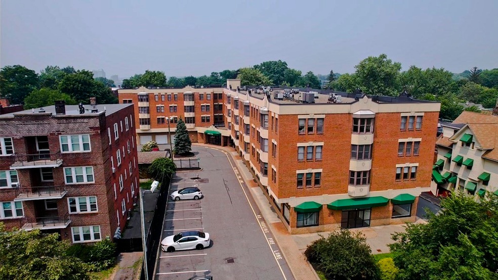 34 Sumner Ave unit 216, Springfield, MA 01108 - photo 1