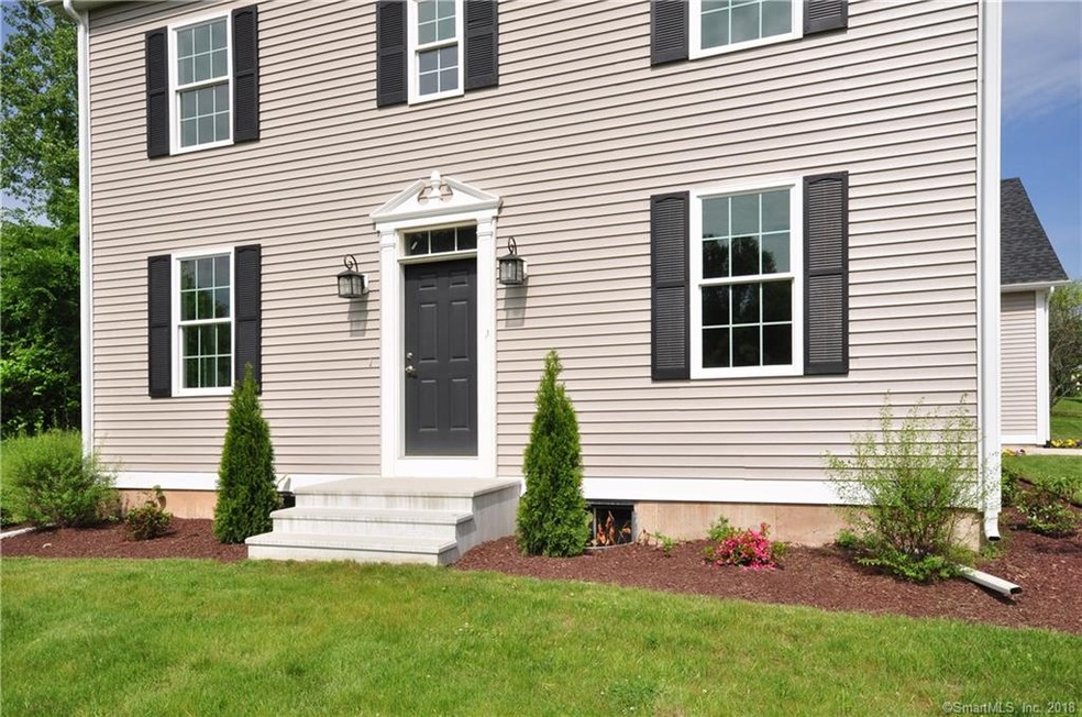 STUNNING 4 BDRM 2.5 BTH COLONIAL