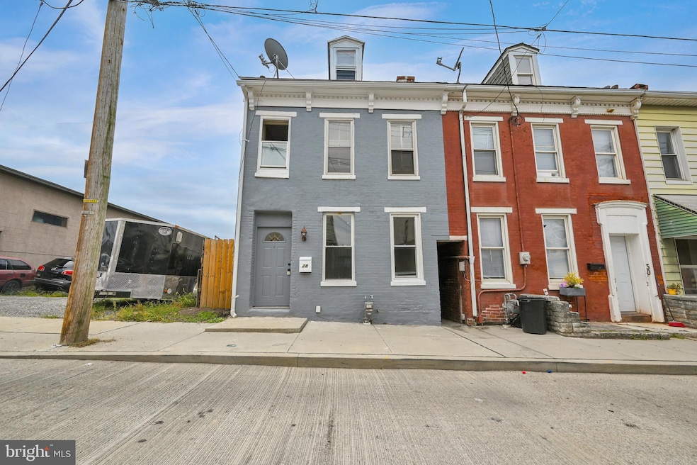 28 N Franklin St, York, PA 17403 - photo 1