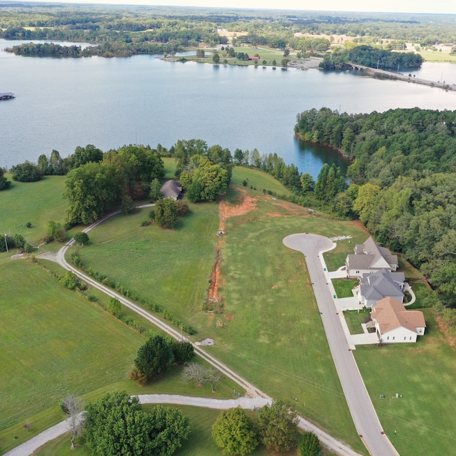 For Sale $215,000 • Co-Listing Agent