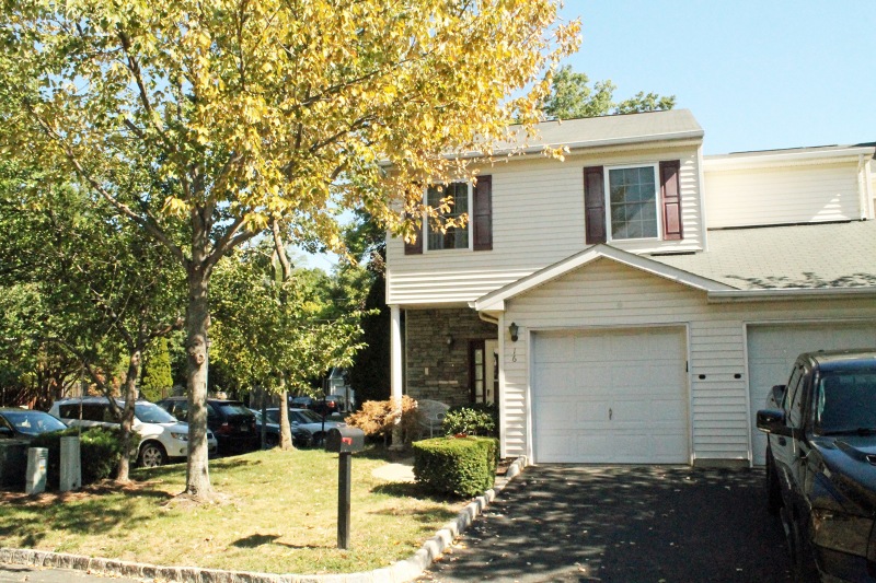 16 W Line Ave, Union, NJ 07088 - photo 1