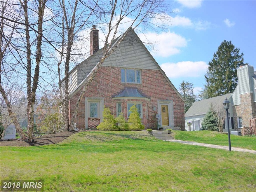 8 Holmehurst Ave, Catonsville, MD 21228 - photo 1
