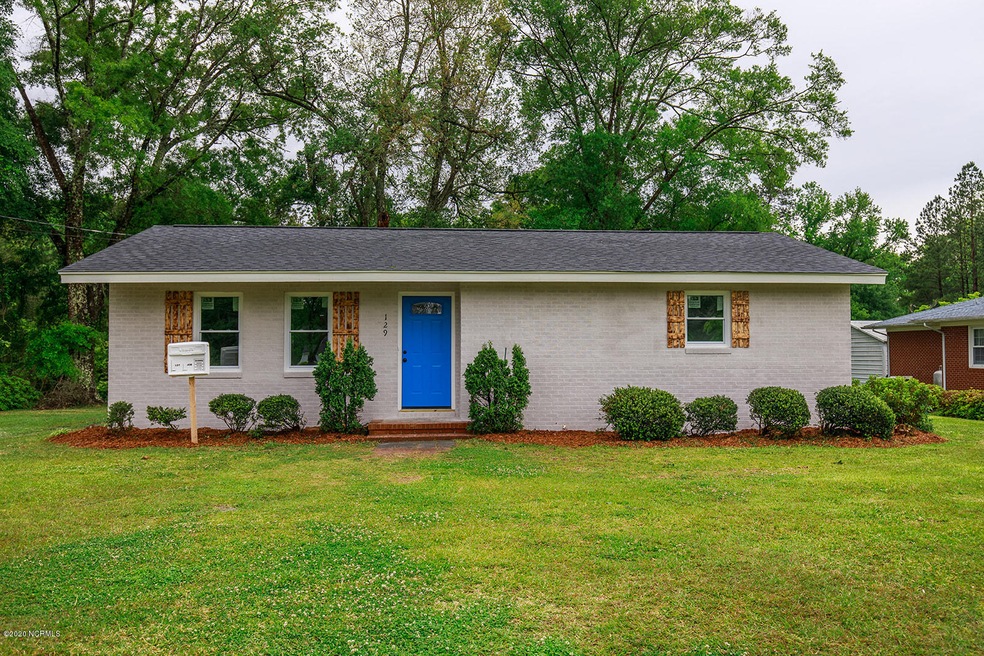 129 Whitman Ave-1
