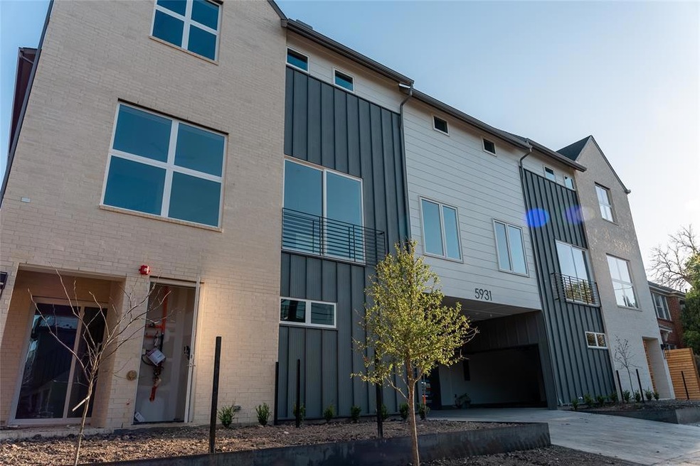 5931 Ross Ave unit 101, Dallas, TX 75206 - photo 1