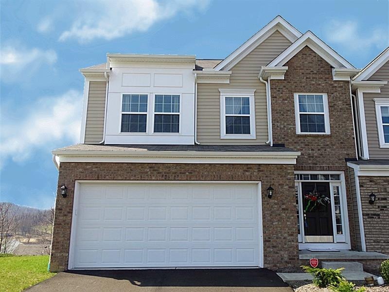 Excellent Curb Appeal & Great Location!