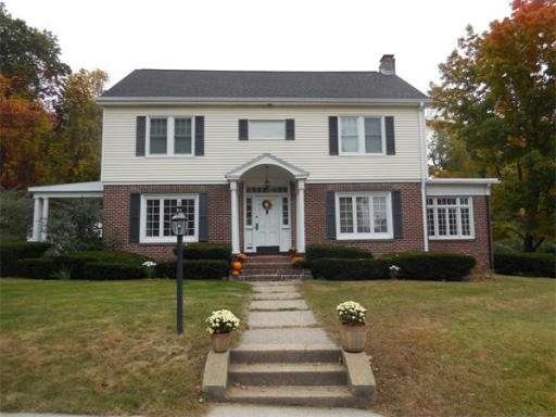 245 Madison Ave W, Holyoke, MA 01040 - photo 1