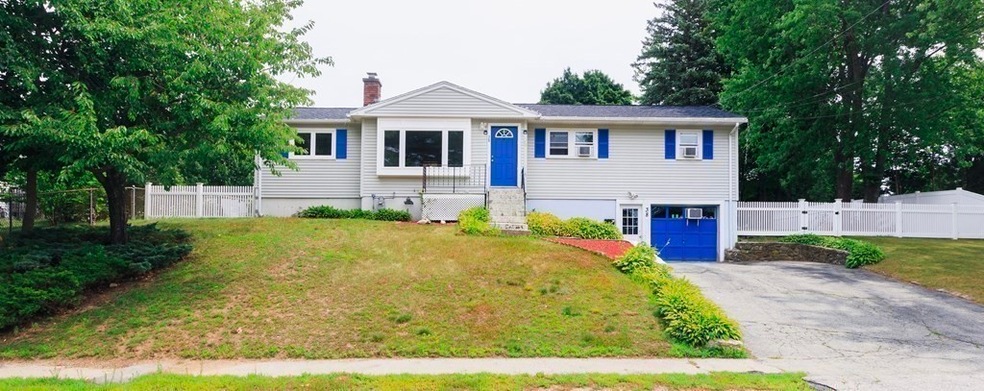 38 Kent Dr, Hudson, MA 01749 - photo 1