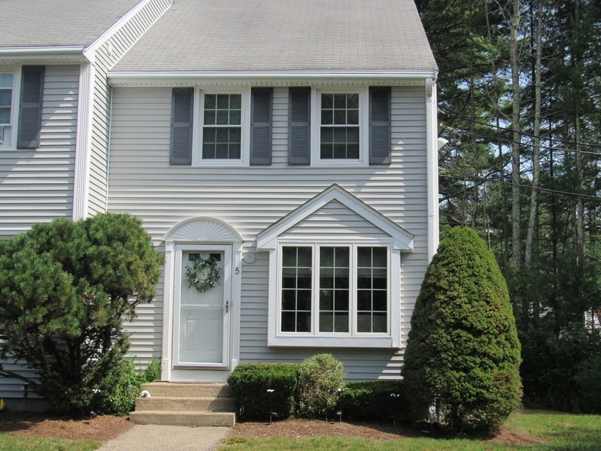 131 N Washington St unit 5, Norton, MA 02766 - photo 1