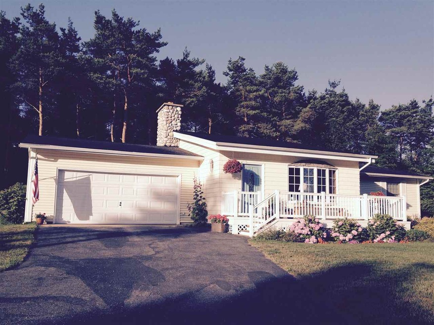 6474 Bay Shore West Dr, Charlevoix, MI 49720 - photo 1