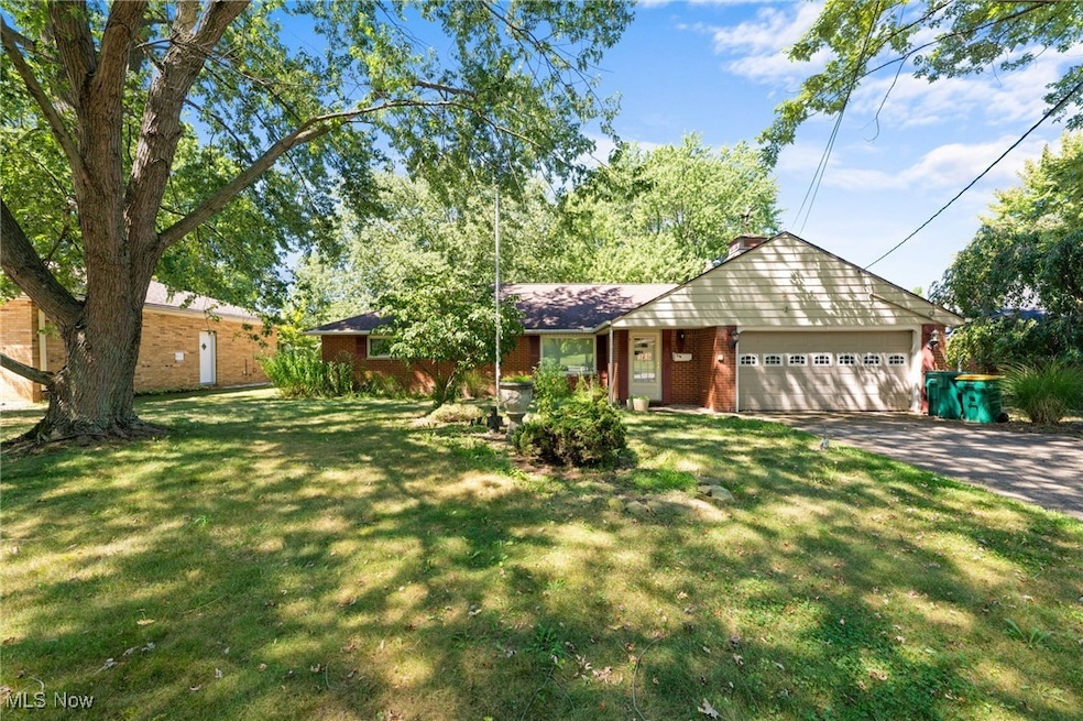 490 Karl Dr, Cleveland, OH 44143 - photo 1