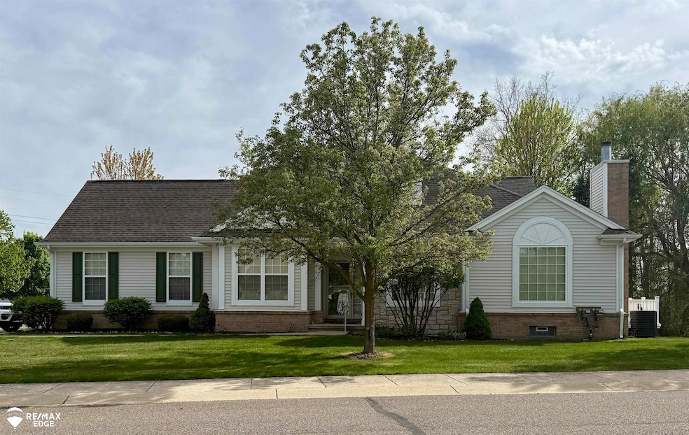 Under Contract $399,900