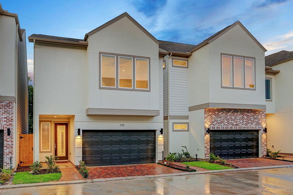 119 Knights Bridge Park Ln, Houston, TX 77018 - photo 1