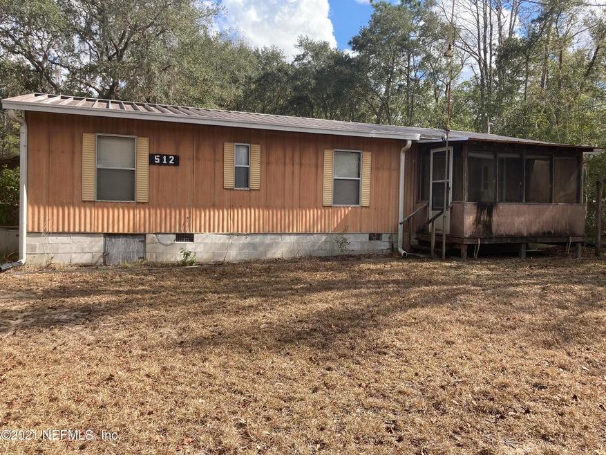 512 Neisman Ave, Interlachen, FL