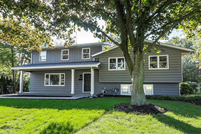 308 Sycamore Dr, Naperville, IL 60540 - photo 1