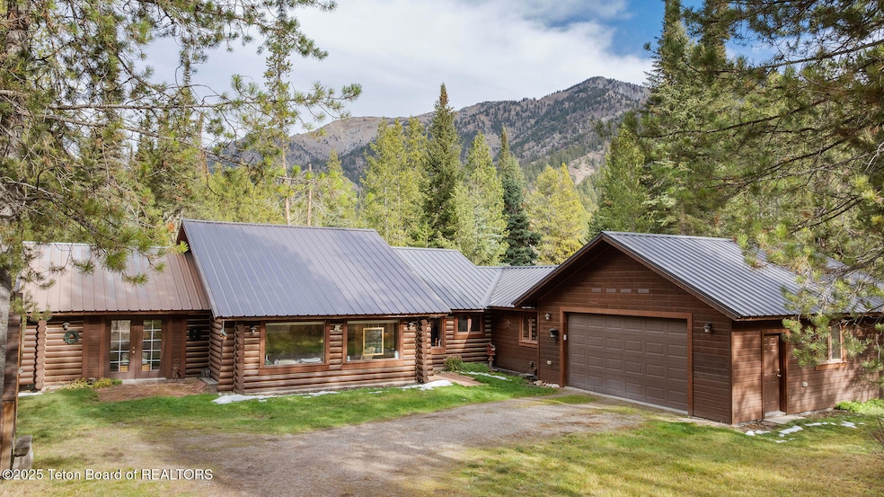 281 Pine St, Alpine, WY 83128 - photo 1