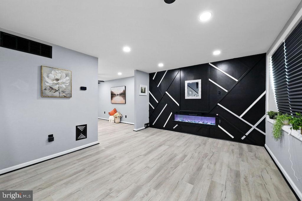 1020 Niagara Rd, Camden, NJ 08104 - photo 1