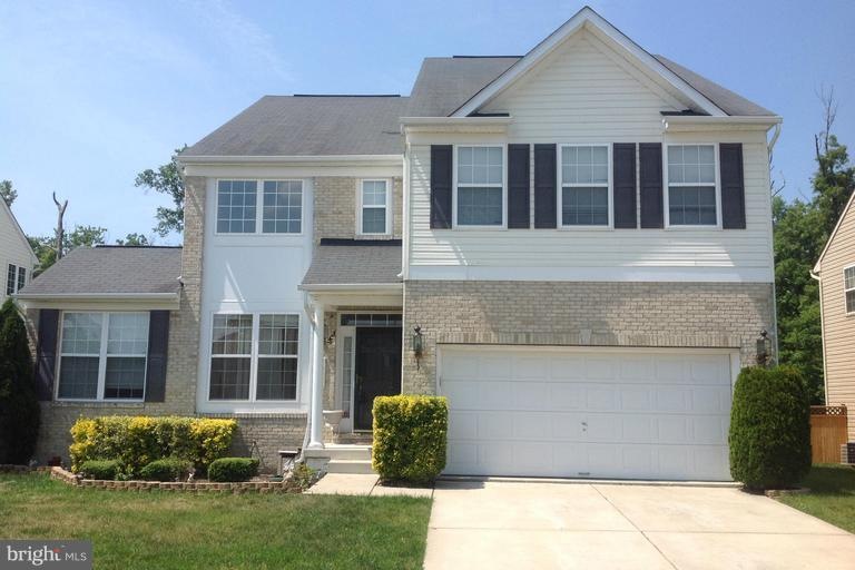 10277 Warfield St, White Plains, MD 20695 - photo 1