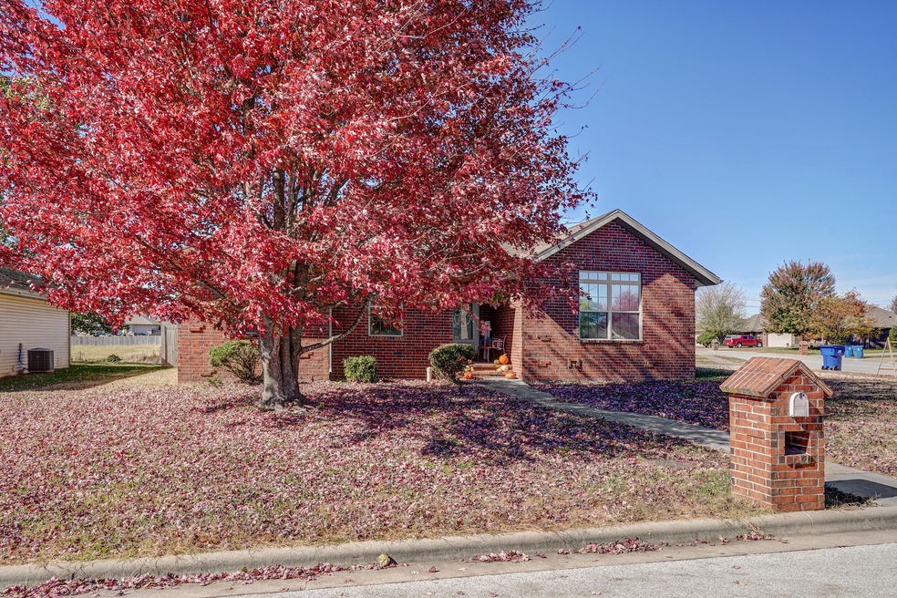 791 Hickory Lane-31