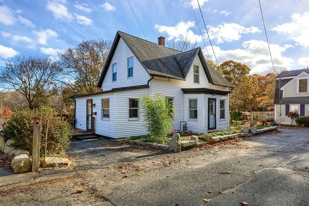 5 Maple Place, Plymouth, MA 02360 - photo 1