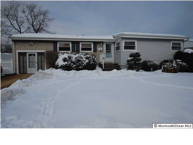 8 Stanford Dr, Hazlet, NJ 07730 - photo 1