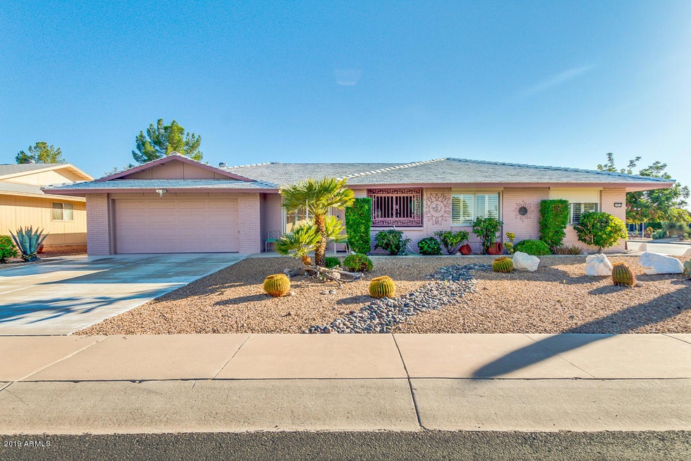 17818 N Lindgren Ave, Sun City, AZ 85373 - photo 1