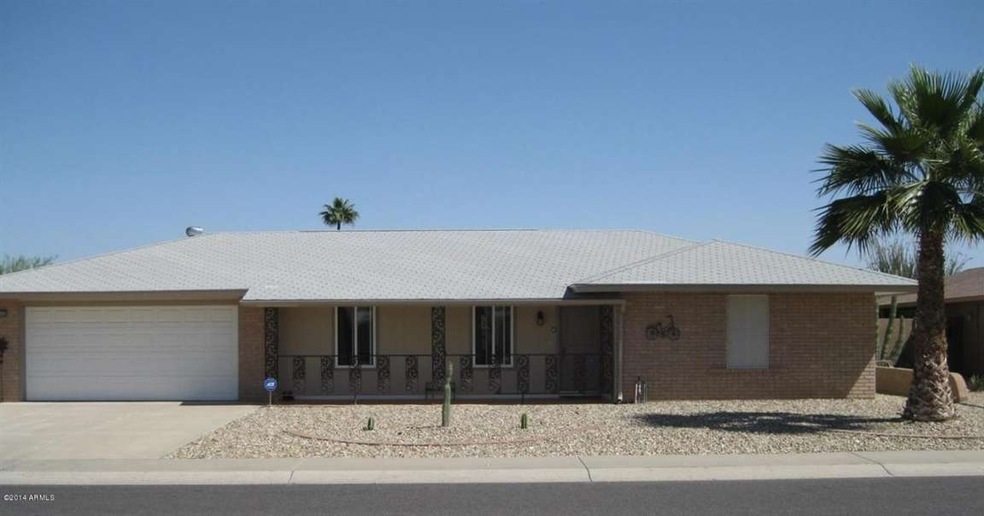 9462 W Rolling Hills