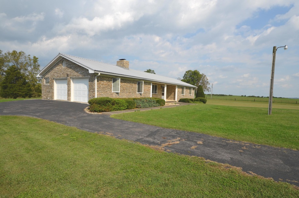 455 Ison Ln, Harrodsburg, KY 40330 - photo 1