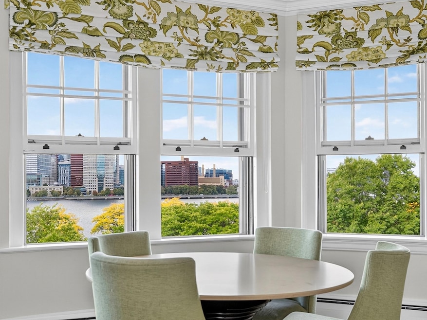 Pending $2,495,000 • Co-Listing Agent