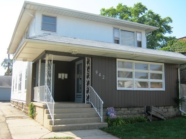 942 North Ave unit 2S, Waukegan, IL 60085 - photo 1