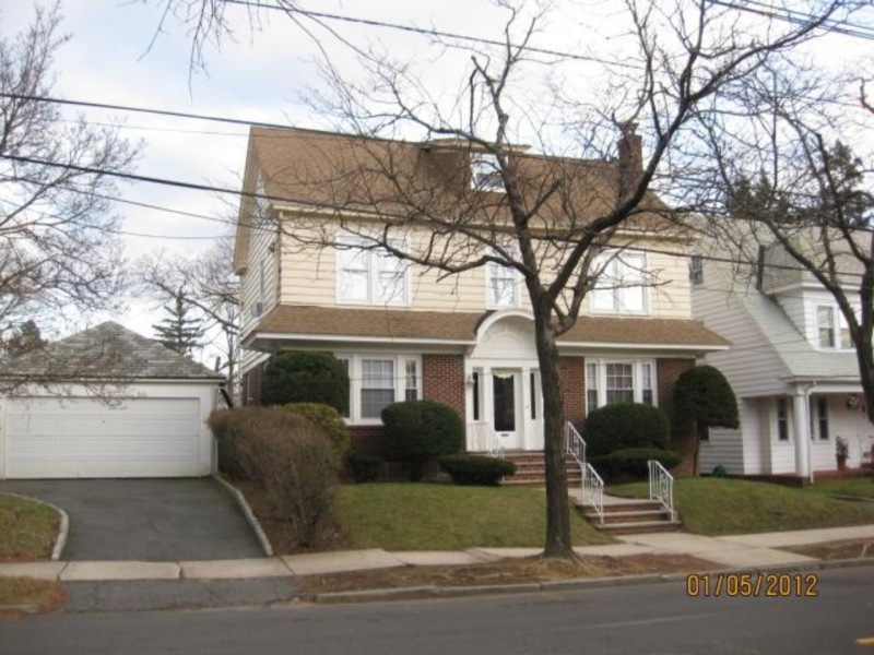 605-607 Parker St, Newark, NJ 07104 - photo 1