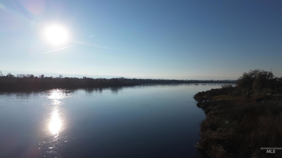 24517 Island Crossing Way, Wilder, ID 83676 - photo 1