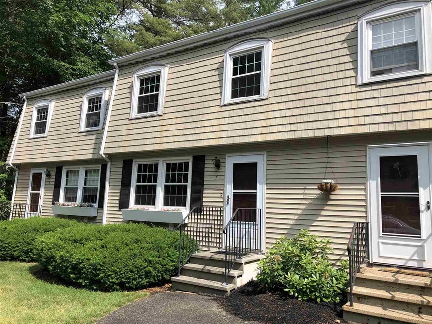 7 Pine Grove Rd, Exeter, NH 03833 - photo 1