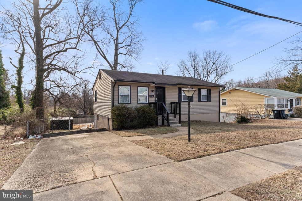 8903 Ardwick Ardmore Rd, Springdale, MD 20774 - photo 1