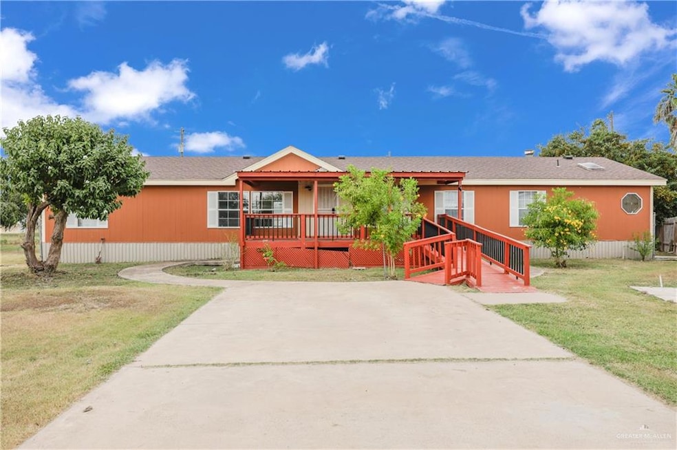 2711 Abraham Dr, Donna, TX 78537 - photo 1