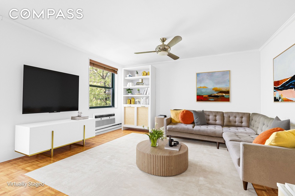 622 Washington St unit 3-B, New York, NY 10014 - photo 1