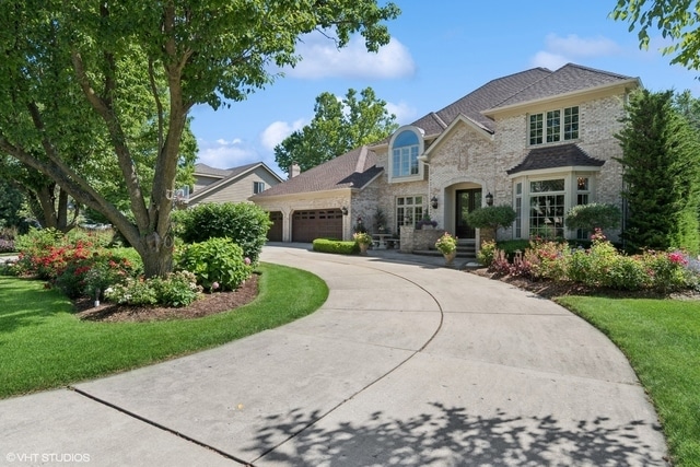 8S241 Dunham Dr, Naperville, IL 60540 - photo 1