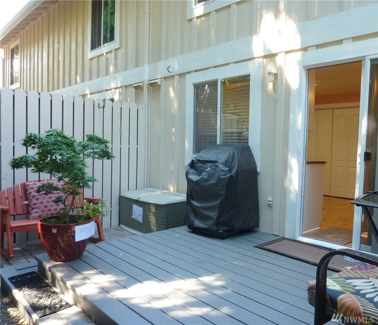 2621 Mountian View Place unit 3, University Place, WA 98466 - photo 1