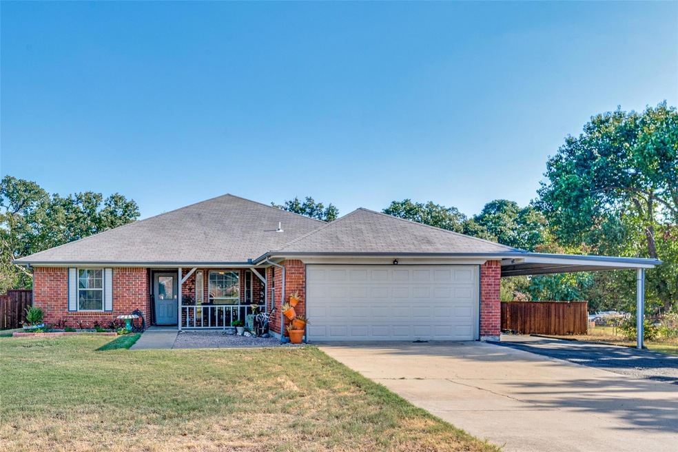 208 Michelle St, Burleson, TX 76028 | MLS# 20418765