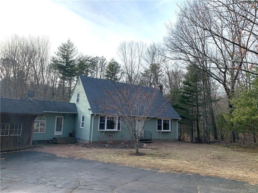 Front of house after driving up long driveway