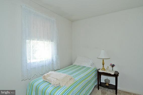 2301 Whitby Ct, Catonsville, MD 21228 - photo 1