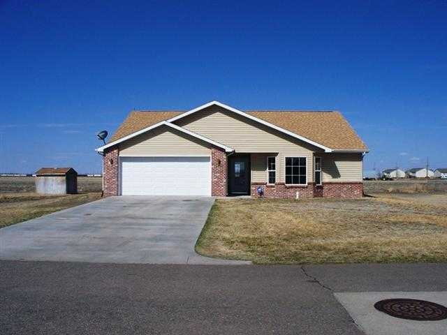 4201 Janice Ct, North Platte, NE 69101 - photo 1