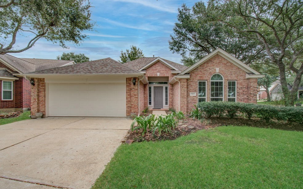 20811 Athea Glen Cir, Katy, TX 77450 - photo 1