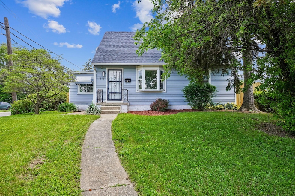 6-web-or-mls-1118-e-26th-ave