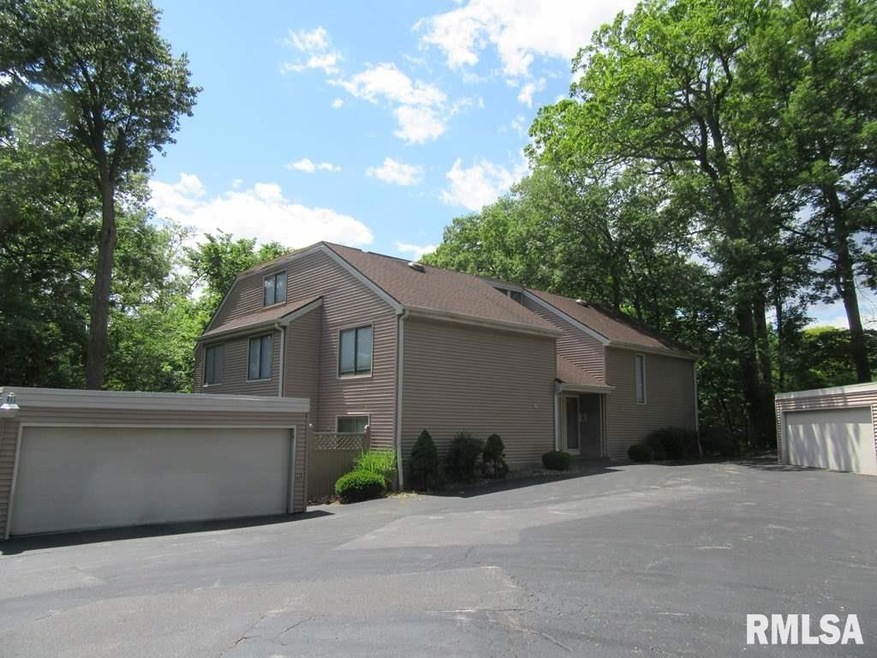 3620 38th St unit 7, Rock Island, IL 61201 - photo 1