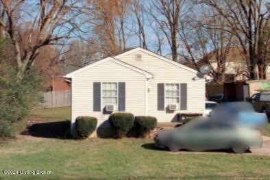 6803 E Manslick Rd, Louisville, KY 40228 - photo 1