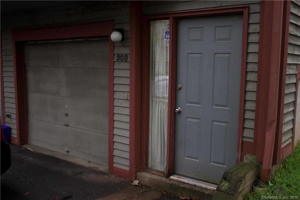 1423 Quinnipiac Ave unit 308, New Haven, CT 06513 - photo 1