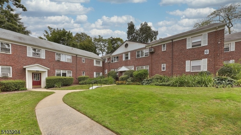 245 Passaic Ave unit C22, Passaic, NJ 07055 - photo 1